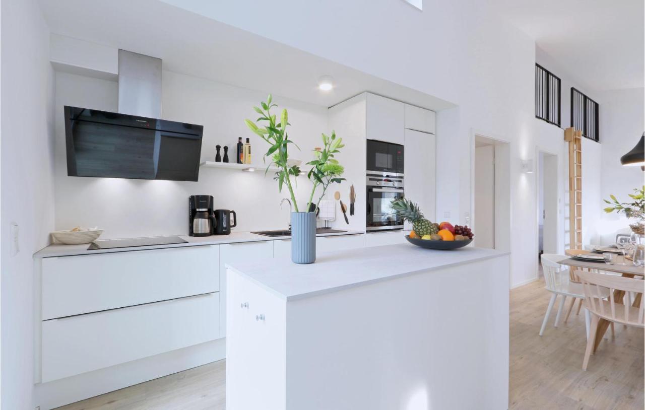 Stunning Home In Lembruch-Duemmer See With Wifi Eksteriør bilde