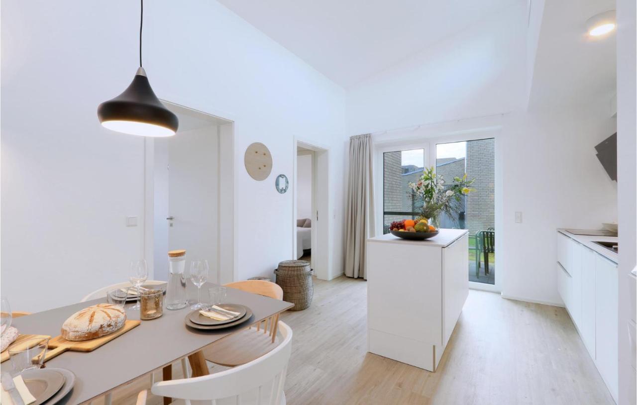Stunning Home In Lembruch-Duemmer See With Wifi Eksteriør bilde