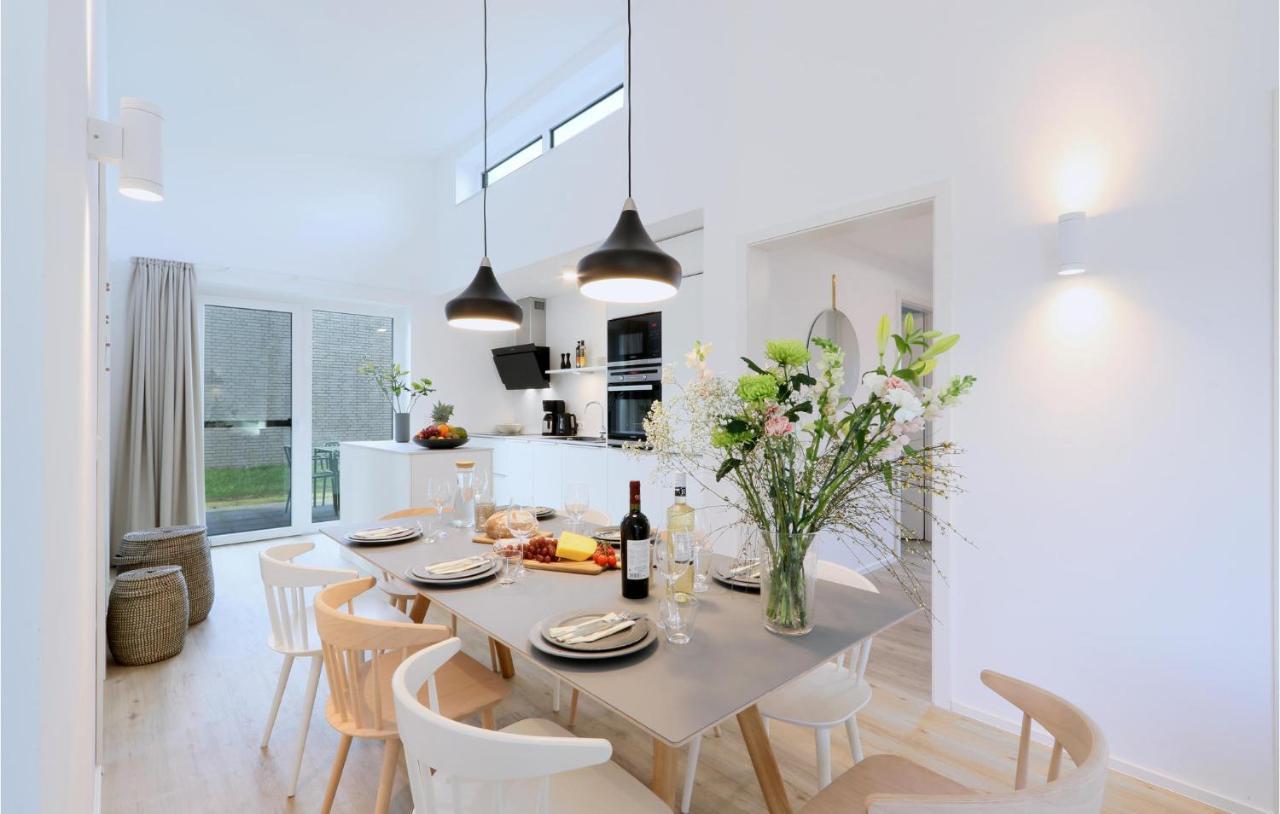 Stunning Home In Lembruch-Duemmer See With Wifi Eksteriør bilde